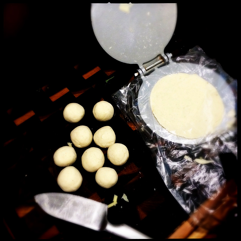 making-tortillas